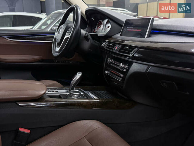 Серый БМВ Х5, объемом двигателя 2 л и пробегом 109 тыс. км за 29799 $, фото 21 на Automoto.ua