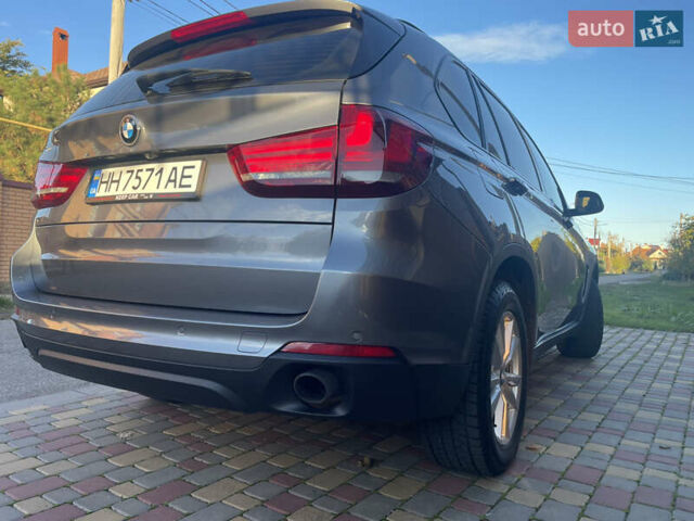 Серый БМВ Х5, объемом двигателя 2 л и пробегом 232 тыс. км за 24000 $, фото 23 на Automoto.ua