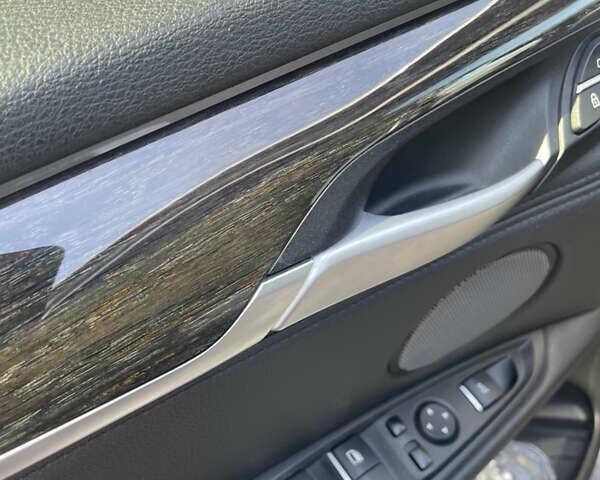 Серый БМВ Х5, объемом двигателя 3 л и пробегом 166 тыс. км за 24500 $, фото 21 на Automoto.ua