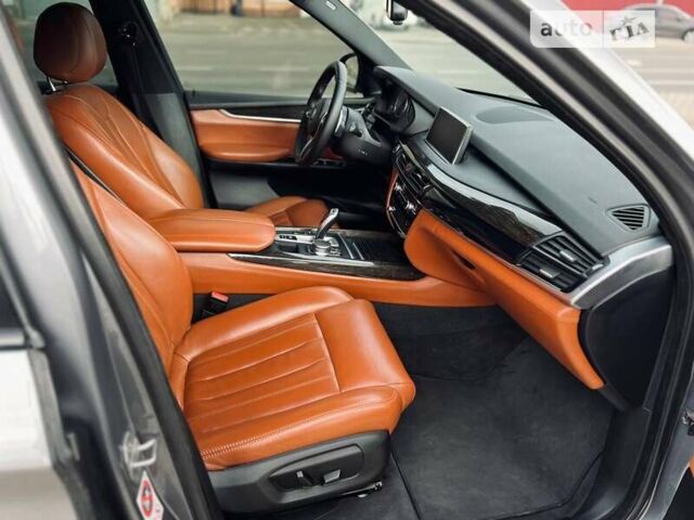 Сірий БМВ Х5, об'ємом двигуна 2 л та пробігом 218 тис. км за 20999 $, фото 11 на Automoto.ua