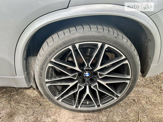 Серый БМВ Х5, объемом двигателя 3 л и пробегом 93 тыс. км за 34000 $, фото 4 на Automoto.ua