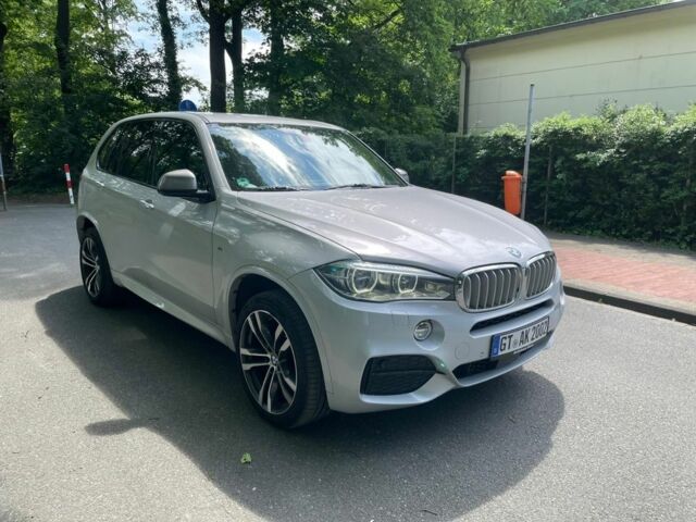 Серый БМВ Х5, объемом двигателя 3 л и пробегом 278 тыс. км за 34715 $, фото 5 на Automoto.ua