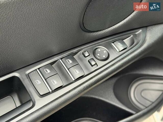 Серый БМВ Х5, объемом двигателя 2.98 л и пробегом 148 тыс. км за 25000 $, фото 34 на Automoto.ua