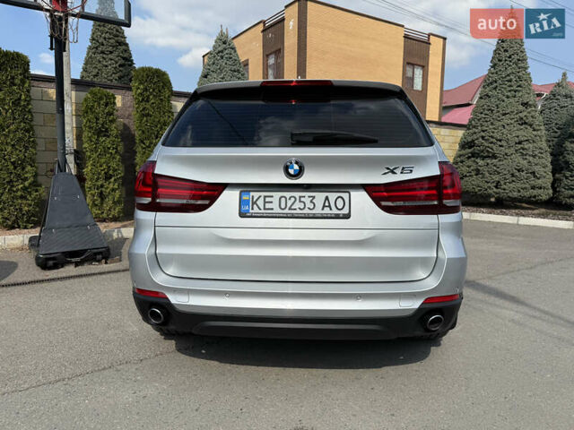 Серый БМВ Х5, объемом двигателя 2.98 л и пробегом 99 тыс. км за 28999 $, фото 3 на Automoto.ua