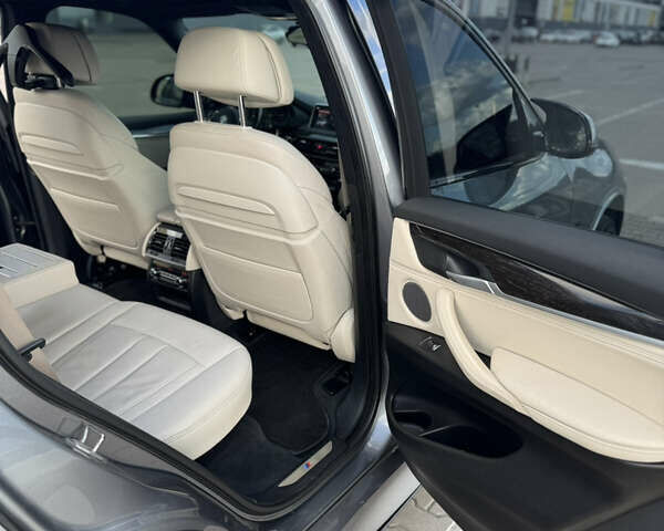 БМВ Х5 2015 в Чернигове на Automoto.ua Серый БМВ Х5, объемом двигателя 3 л и пробегом 206 тыс. км за 32000 $, фото 24 на Automoto.ua