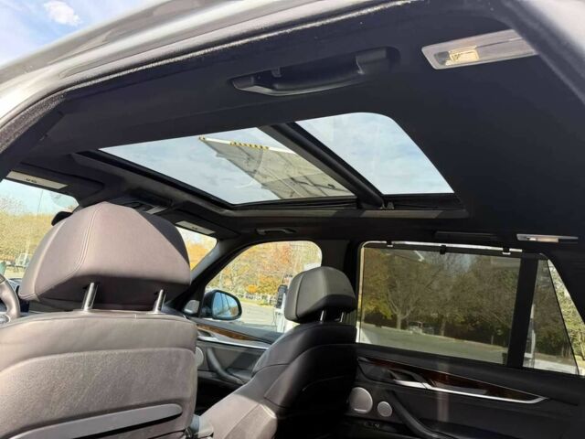 Сірий БМВ Х5, об'ємом двигуна 3 л та пробігом 78 тис. км за 16100 $, фото 8 на Automoto.ua