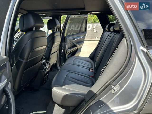 Сірий БМВ Х5, об'ємом двигуна 2 л та пробігом 136 тис. км за 31000 $, фото 24 на Automoto.ua