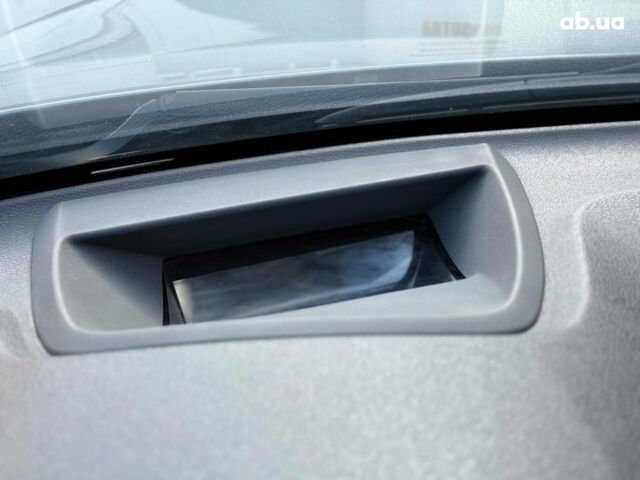 Серый БМВ Х5, объемом двигателя 2 л и пробегом 137 тыс. км за 36990 $, фото 37 на Automoto.ua