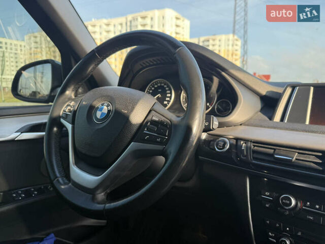 Сірий БМВ Х5, об'ємом двигуна 2.99 л та пробігом 131 тис. км за 27850 $, фото 27 на Automoto.ua