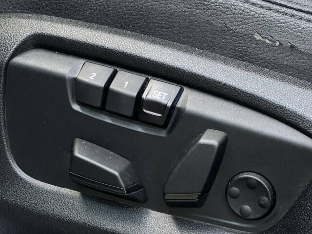 Сірий БМВ Х5, об'ємом двигуна 2 л та пробігом 186 тис. км за 27900 $, фото 12 на Automoto.ua