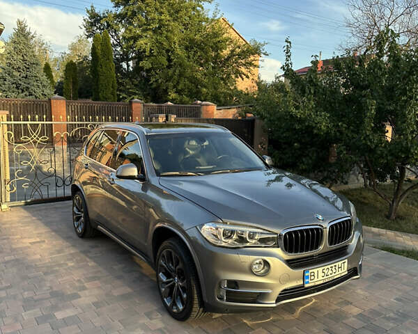 Серый БМВ Х5, объемом двигателя 2.98 л и пробегом 155 тыс. км за 25000 $, фото 8 на Automoto.ua