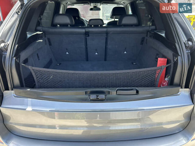 Сірий БМВ Х5, об'ємом двигуна 2 л та пробігом 136 тис. км за 31000 $, фото 15 на Automoto.ua