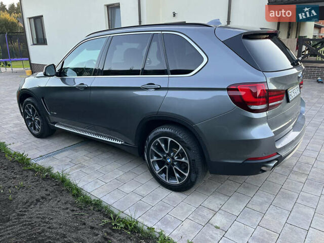 Сірий БМВ Х5, об'ємом двигуна 2.98 л та пробігом 146 тис. км за 25500 $, фото 4 на Automoto.ua