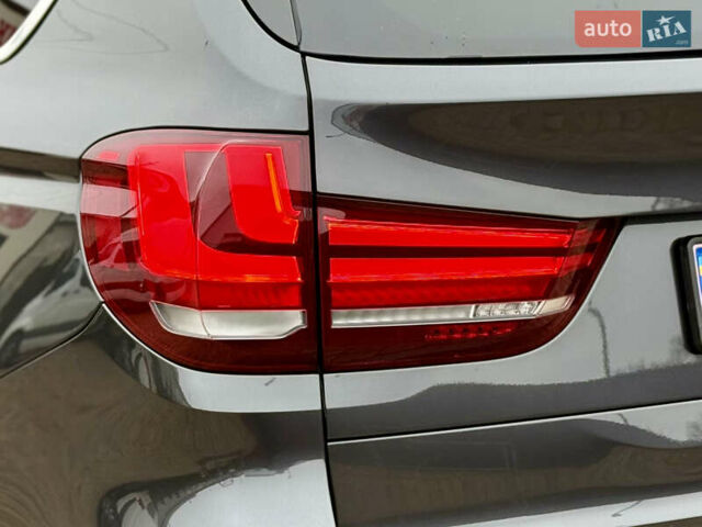 Серый БМВ Х5, объемом двигателя 3 л и пробегом 220 тыс. км за 25300 $, фото 22 на Automoto.ua