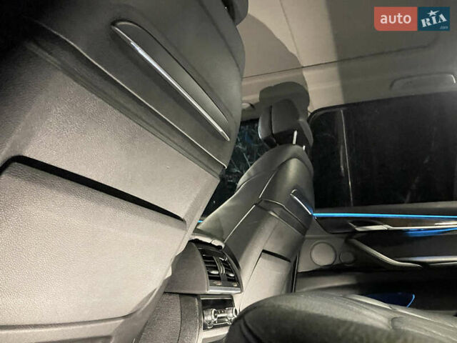 Серый БМВ Х5, объемом двигателя 2.99 л и пробегом 180 тыс. км за 28000 $, фото 15 на Automoto.ua