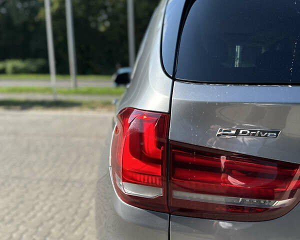 Серый БМВ Х5, объемом двигателя 2 л и пробегом 176 тыс. км за 29900 $, фото 8 на Automoto.ua