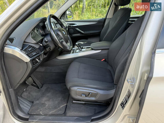 Серый БМВ Х5, объемом двигателя 2.99 л и пробегом 131 тыс. км за 28350 $, фото 14 на Automoto.ua