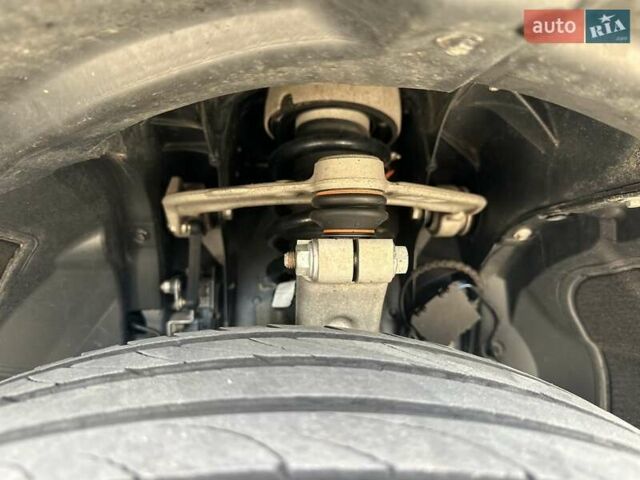 Серый БМВ Х5, объемом двигателя 2.99 л и пробегом 140 тыс. км за 42000 $, фото 37 на Automoto.ua