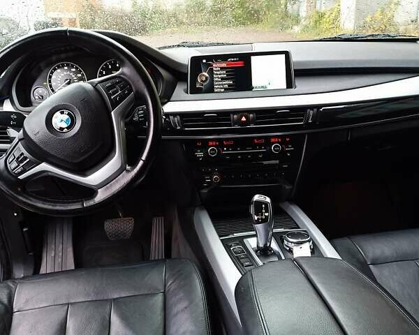 Серый БМВ Х5, объемом двигателя 2 л и пробегом 177 тыс. км за 19900 $, фото 8 на Automoto.ua