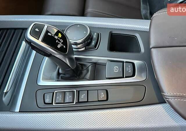 Сірий БМВ Х5, об'ємом двигуна 2.99 л та пробігом 178 тис. км за 39500 $, фото 22 на Automoto.ua