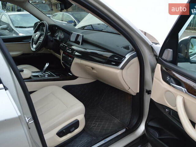 Серый БМВ Х5, объемом двигателя 2 л и пробегом 131 тыс. км за 27800 $, фото 18 на Automoto.ua