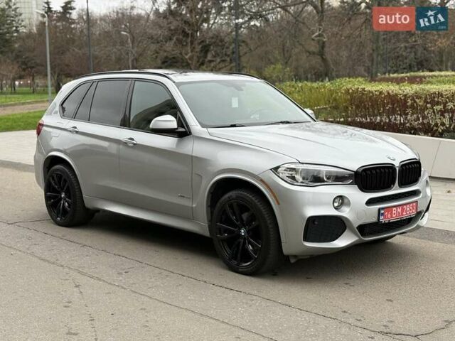 Сірий БМВ Х5, об'ємом двигуна 2.98 л та пробігом 140 тис. км за 27500 $, фото 1 на Automoto.ua