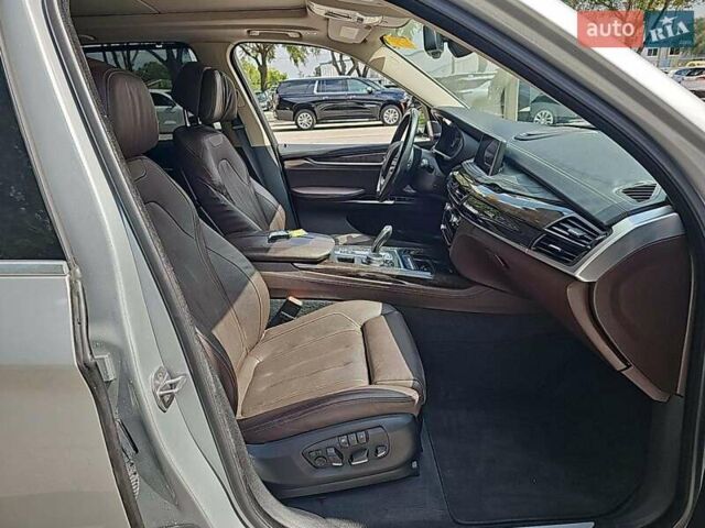 Серый БМВ Х5, объемом двигателя 2 л и пробегом 119 тыс. км за 22950 $, фото 6 на Automoto.ua