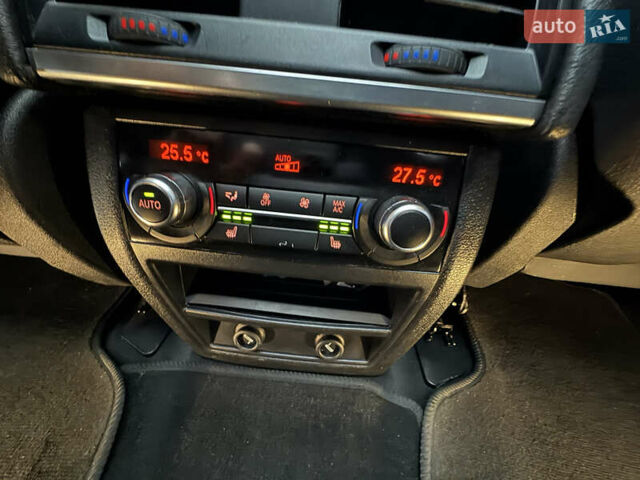 Сірий БМВ Х5, об'ємом двигуна 2 л та пробігом 161 тис. км за 23500 $, фото 23 на Automoto.ua