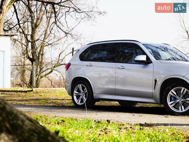 Сірий БМВ Х5, об'ємом двигуна 4.39 л та пробігом 80 тис. км за 33333 $, фото 1 на Automoto.ua