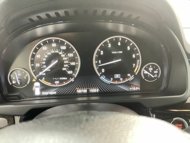 Сірий БМВ Х5, об'ємом двигуна 3 л та пробігом 180 тис. км за 29000 $, фото 4 на Automoto.ua