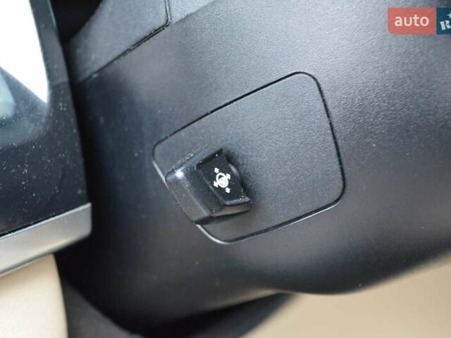 Серый БМВ Х5, объемом двигателя 2 л и пробегом 131 тыс. км за 27800 $, фото 29 на Automoto.ua