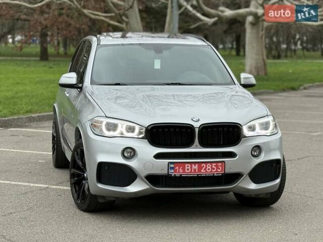 Сірий БМВ Х5, об'ємом двигуна 2.98 л та пробігом 140 тис. км за 27500 $, фото 12 на Automoto.ua