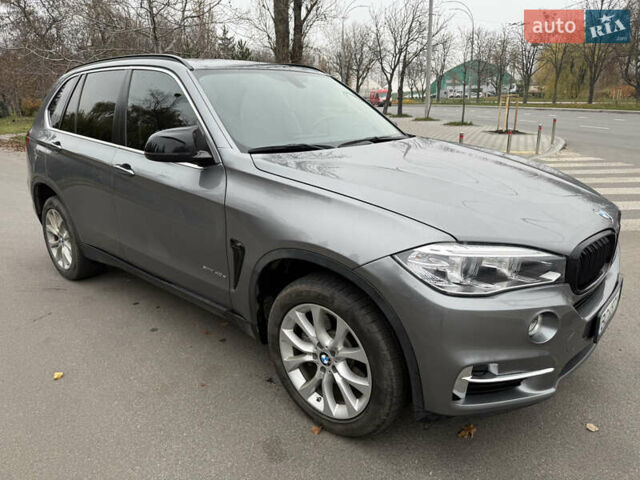 Серый БМВ Х5, объемом двигателя 2 л и пробегом 89 тыс. км за 27000 $, фото 2 на Automoto.ua