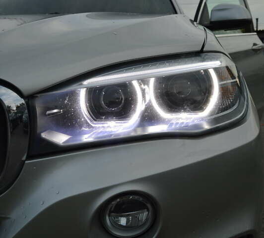 Серый БМВ Х5, объемом двигателя 2 л и пробегом 131 тыс. км за 27800 $, фото 41 на Automoto.ua