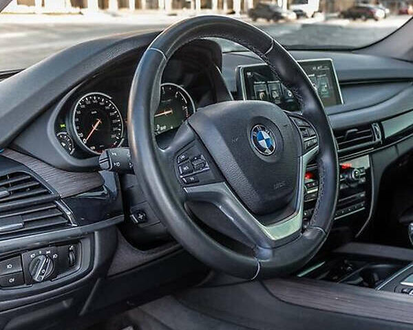 Серый БМВ Х5, объемом двигателя 2 л и пробегом 130 тыс. км за 24500 $, фото 9 на Automoto.ua