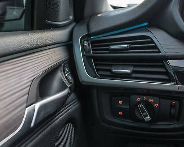 Серый БМВ Х5, объемом двигателя 2 л и пробегом 130 тыс. км за 24500 $, фото 10 на Automoto.ua