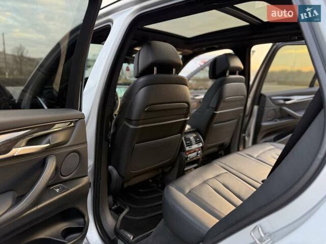 Серый БМВ Х5, объемом двигателя 2.98 л и пробегом 148 тыс. км за 23700 $, фото 41 на Automoto.ua