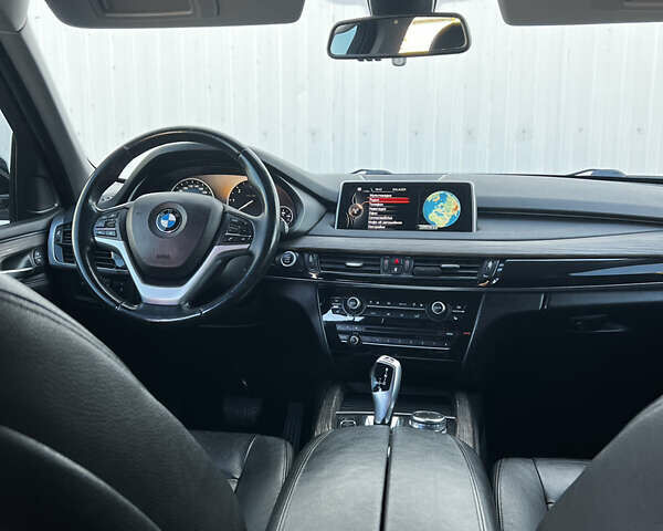 Сірий БМВ Х5, об'ємом двигуна 2.99 л та пробігом 193 тис. км за 27500 $, фото 15 на Automoto.ua