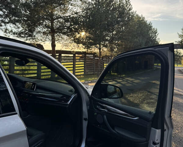 Сірий БМВ Х5, об'ємом двигуна 4.39 л та пробігом 78 тис. км за 32999 $, фото 8 на Automoto.ua