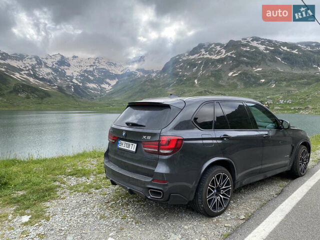 Серый БМВ Х5, объемом двигателя 2 л и пробегом 120 тыс. км за 37700 $, фото 1 на Automoto.ua