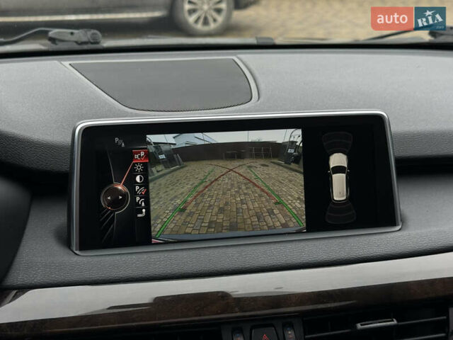 Серый БМВ Х5, объемом двигателя 3 л и пробегом 220 тыс. км за 25300 $, фото 94 на Automoto.ua