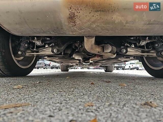 Сірий БМВ Х5, об'ємом двигуна 2 л та пробігом 119 тис. км за 22900 $, фото 13 на Automoto.ua