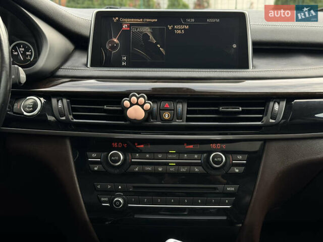 Серый БМВ Х5, объемом двигателя 3 л и пробегом 305 тыс. км за 18990 $, фото 29 на Automoto.ua