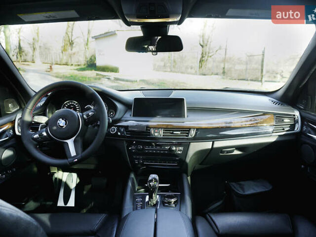 Сірий БМВ Х5, об'ємом двигуна 4.39 л та пробігом 80 тис. км за 33333 $, фото 33 на Automoto.ua