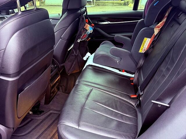 Серый БМВ Х5, объемом двигателя 3 л и пробегом 163 тыс. км за 41000 $, фото 7 на Automoto.ua