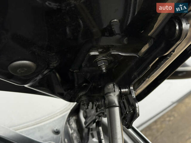 Серый БМВ Х5, объемом двигателя 3 л и пробегом 220 тыс. км за 25300 $, фото 88 на Automoto.ua