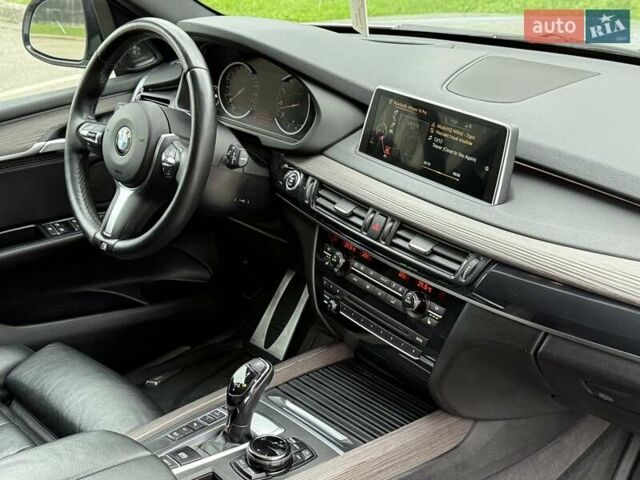 Сірий БМВ Х5, об'ємом двигуна 2.98 л та пробігом 140 тис. км за 27500 $, фото 32 на Automoto.ua