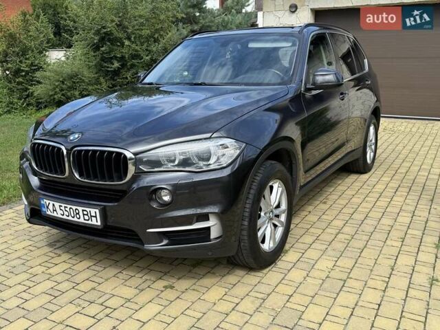 Серый БМВ Х5, объемом двигателя 2 л и пробегом 156 тыс. км за 28082 $, фото 6 на Automoto.ua