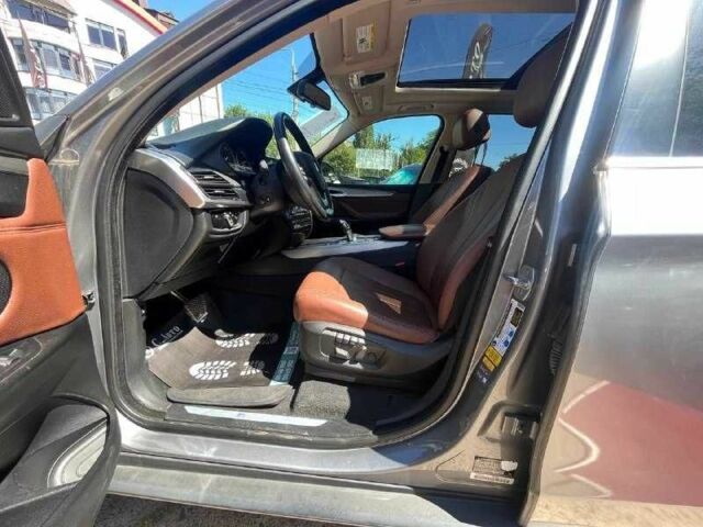 Сірий БМВ Х5, об'ємом двигуна 2 л та пробігом 49 тис. км за 24000 $, фото 7 на Automoto.ua