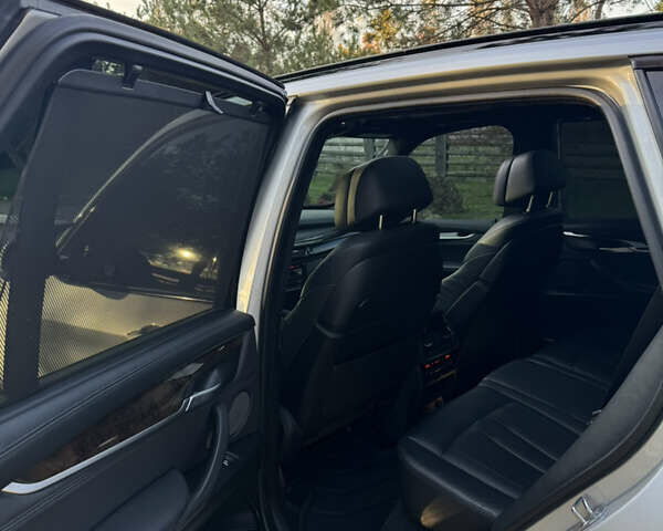 Сірий БМВ Х5, об'ємом двигуна 4.39 л та пробігом 78 тис. км за 32999 $, фото 13 на Automoto.ua